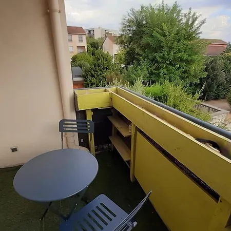 Arty - Eurexpo - Clim - Parking Box Prive - Balcon - Sauna En Option *