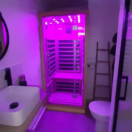 Arty - Sauna En Option, Parking Box Prive, Balcon Saint-Priest (Rhone)