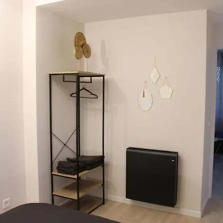 Arty - Eurexpo - Clim - Parking Box Prive - Balcon - Sauna En Option Апартаменты